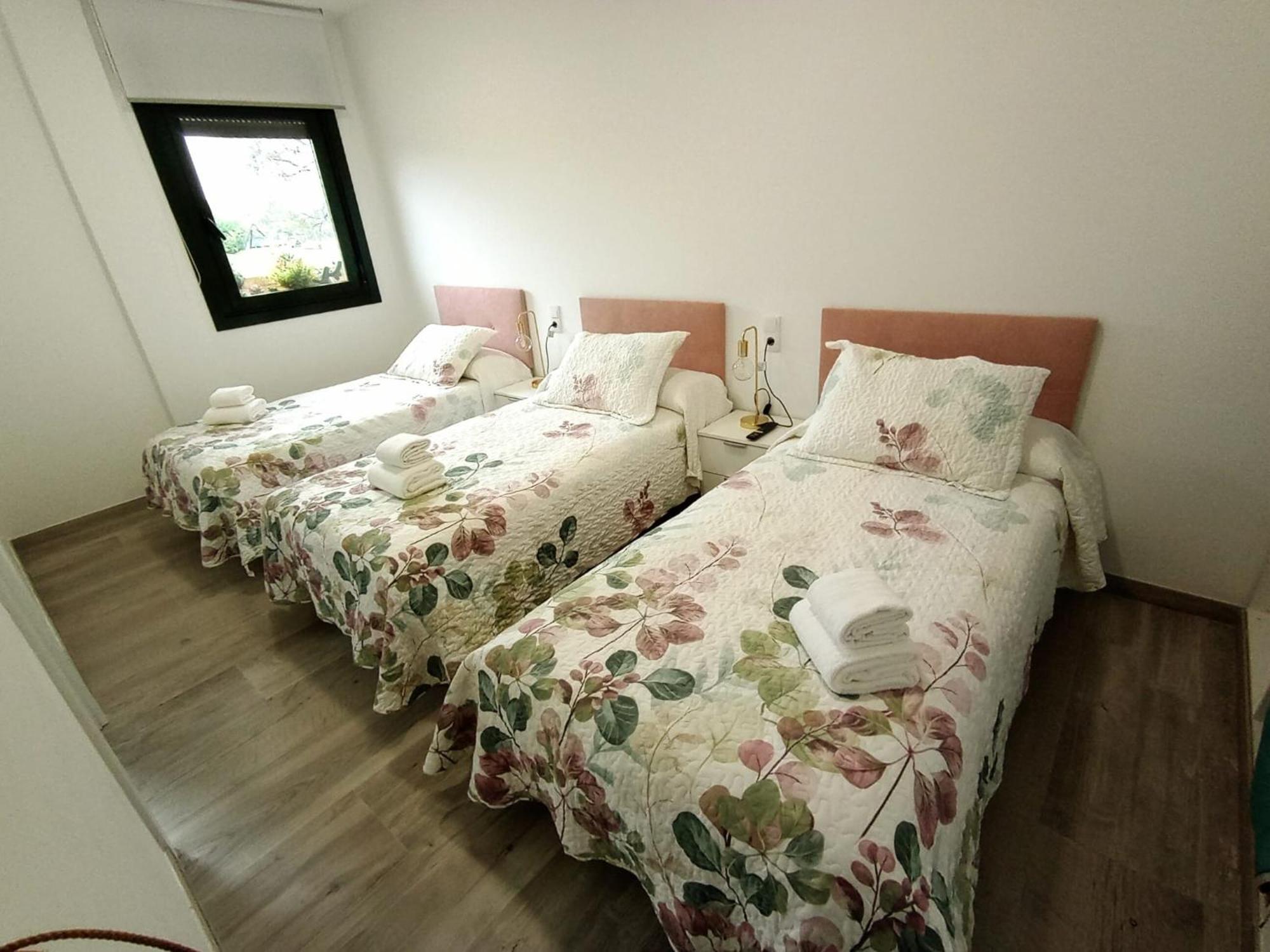 Louridoplaya Apartman Poio Kültér fotó